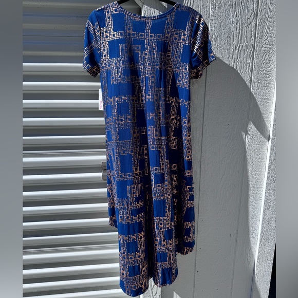 Brand New LuLaRoe Dark Blue and Gold Geometric Pattern Carly Dress - Picture 2 of 7